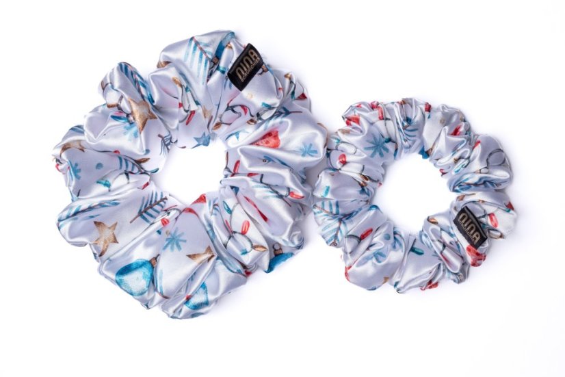 Saténová gumička  scrunchie  VIANOČNÁ OZDOBA - Veľkosť: M
