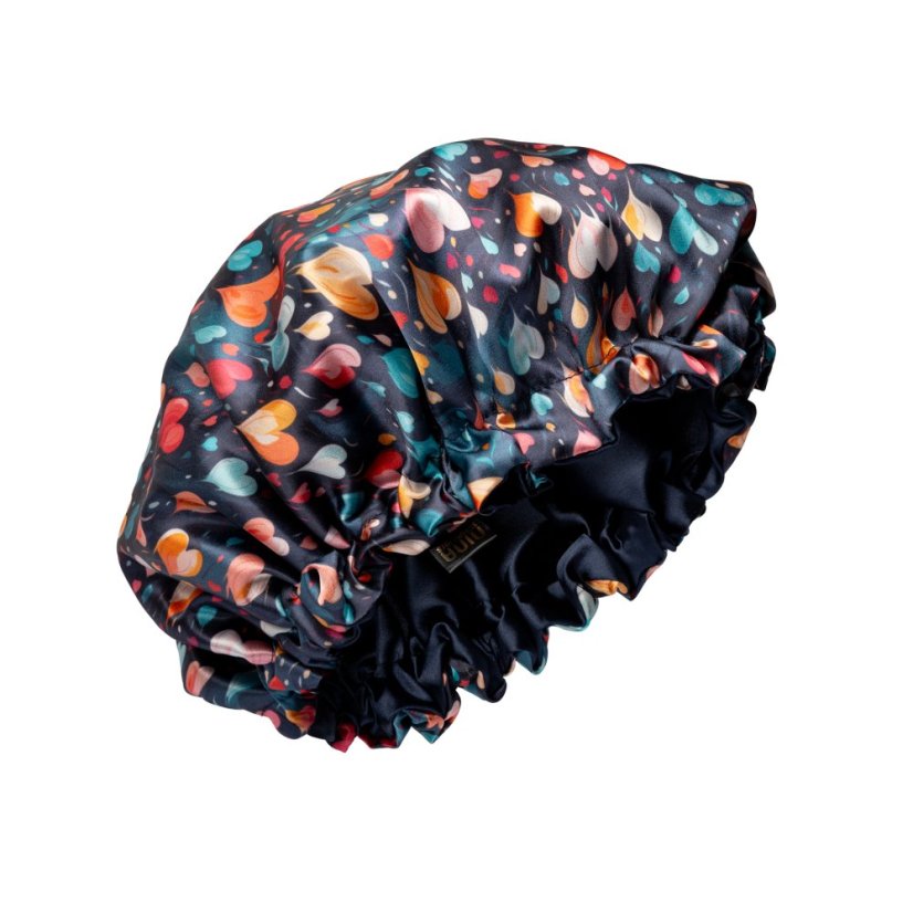 Bonnet Love in the Air