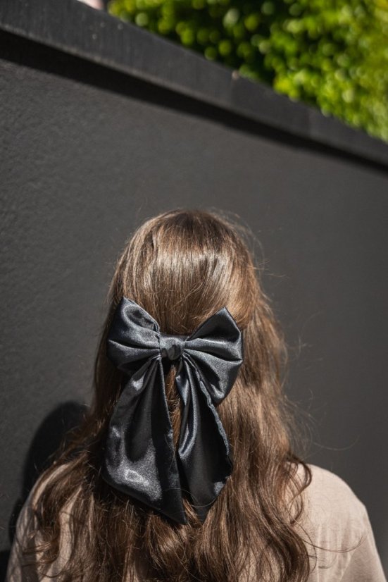 Satin hair bow BLACK