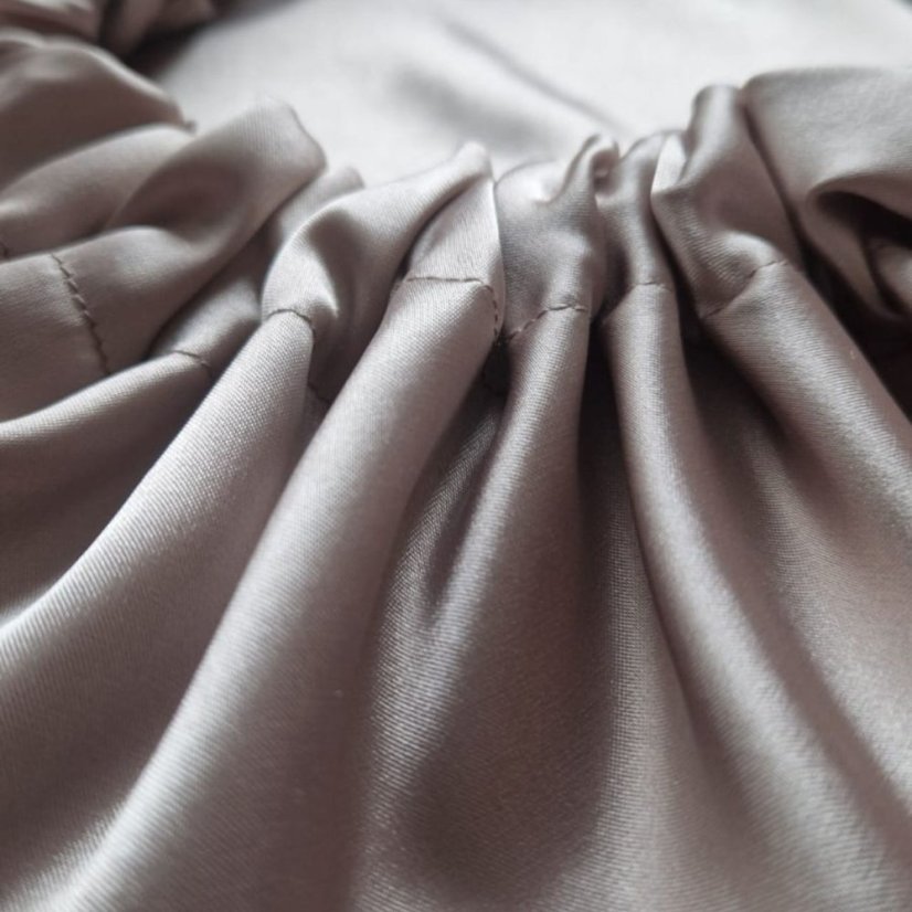 Satin bonnet LIGHT BROWN - Size: S